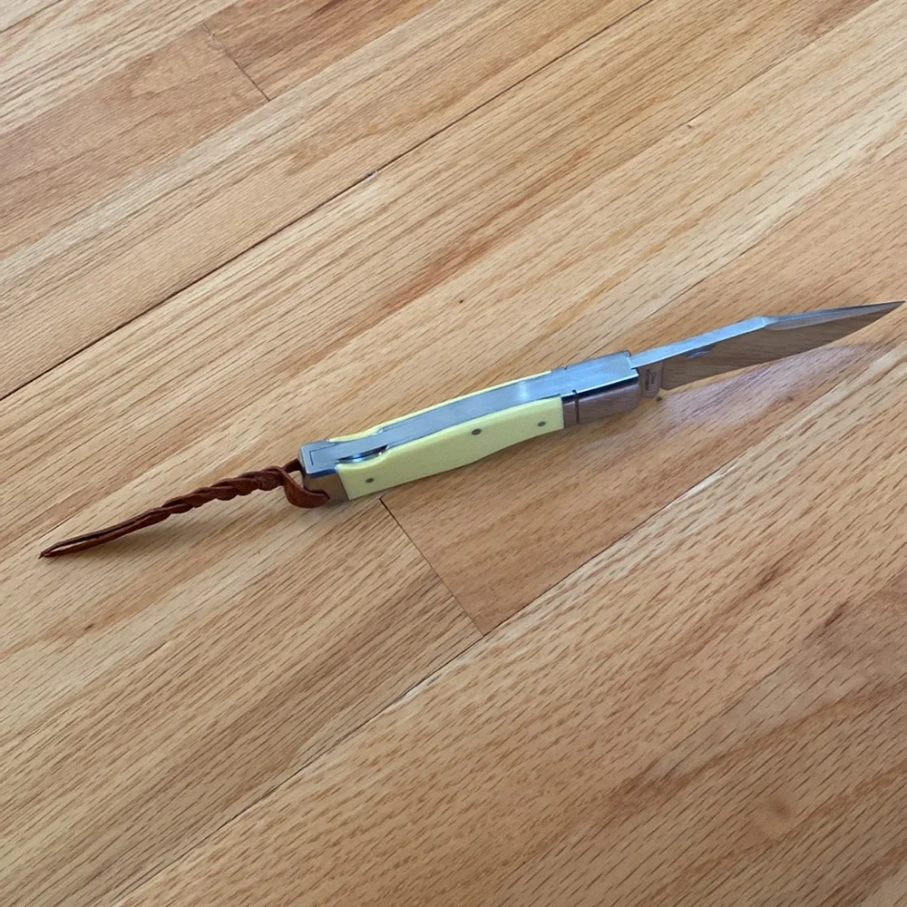A.G.Russell Gu stock Lockbacks with Yellow Delrin - Picture 5 of 10